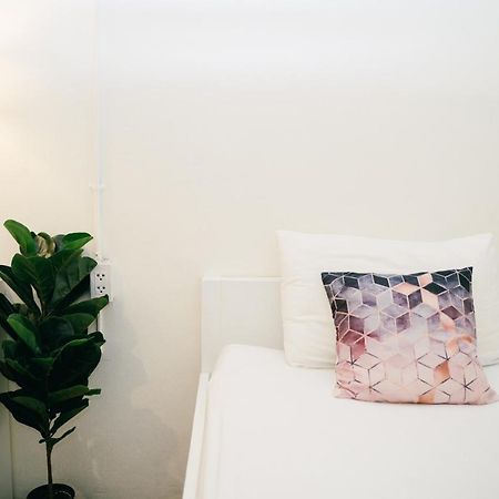 HQ Hostel Silom Bangkok Buitenkant foto